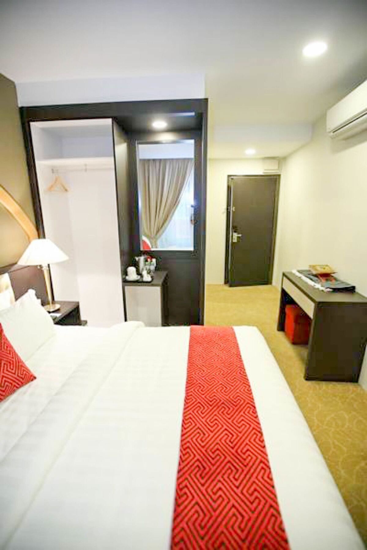 Al Khatiri Hotel Kubang Kerian Exterior foto